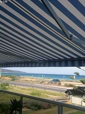 Australia R-90 and Pitch Control Folding Arm Awning
