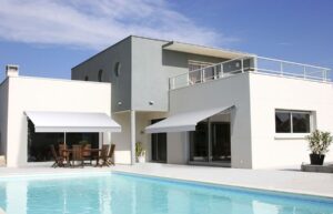 Global 2020 Semi-Cassette Folding Arm Awning