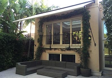 Drop Arm Awning - Pivot Arm Awning